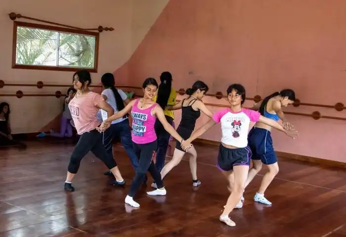 Estudiantes de danza.