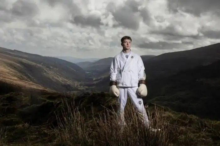 Irlanda. El traje fue creación de la diseñadora Laura Weber.