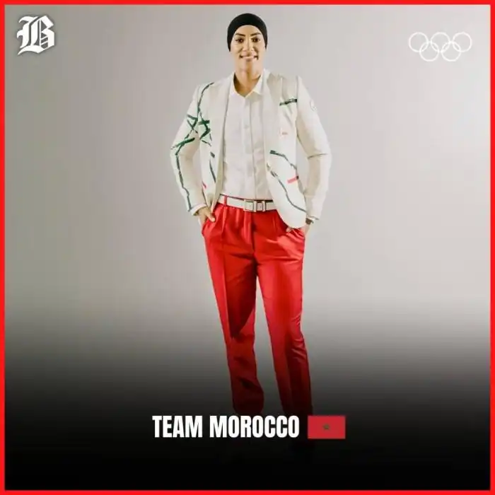 Marruecos. Resalta el rojo de su bandera.