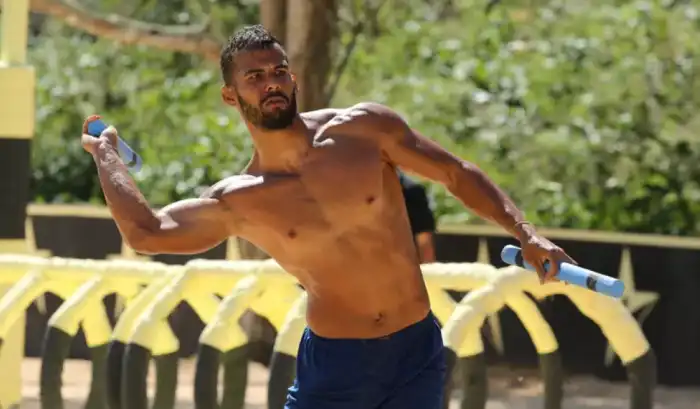 Carlos Gómez es todo un atleta y físicoculturista.