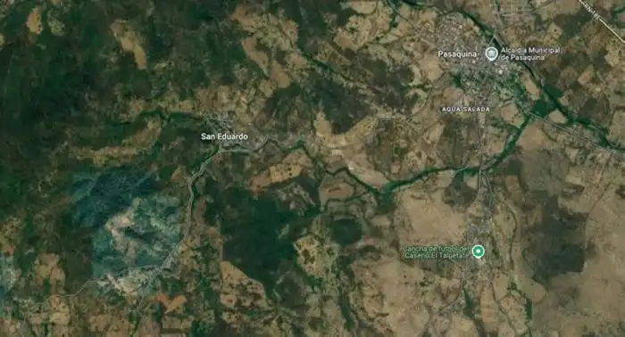 El helicóptero se estrelló en San Eduardo, Pasaquina en La Unión. 