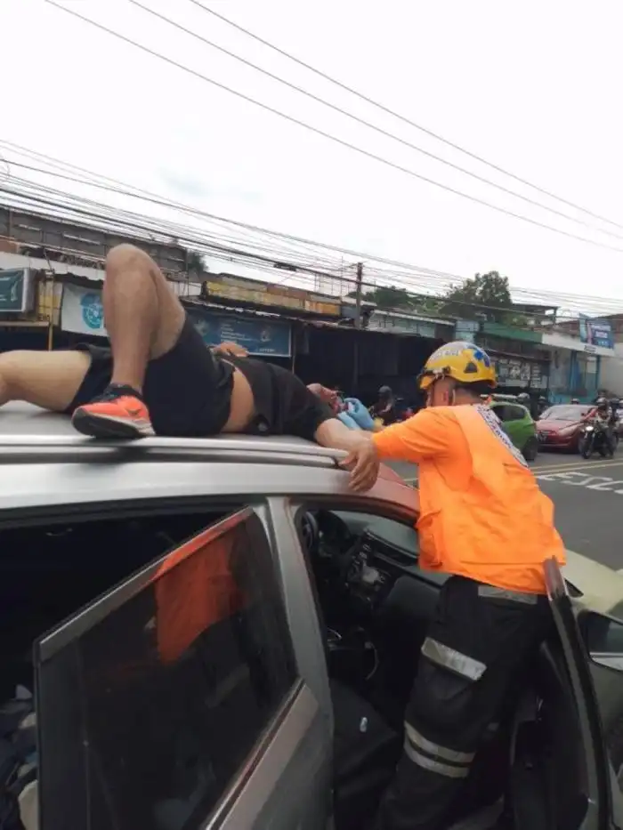 Un motociclista fue arrollado en Soyapango. / Cortesía. 