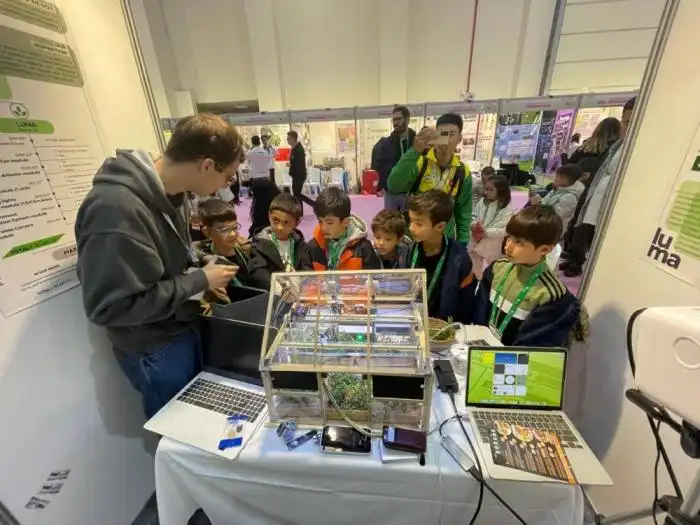 Proyecto de invernadero automático desarrollado por el equipo senior, ganador del reconocimiento de plata. / Cortesía.